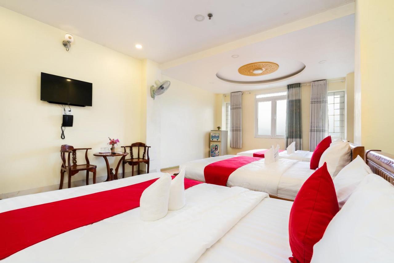 Mai Phuong - Ruby Saigon Hotel Хошимин Экстерьер фото